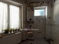 Eladó téglalakás, Gyöngyösön 28.5 M Ft, 1+1 szobás