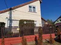 Eladó családi ház, Dunakeszin 119 M Ft, 3 szobás