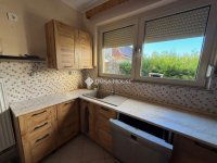 Eladó családi ház, Pécsett 95 M Ft, 2 szobás