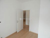 Eladó téglalakás, Balatonföldváron 69.9 M Ft, 3 szobás