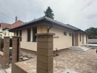 Eladó családi ház, XVI. kerületben 217.8 M Ft, 4 szobás