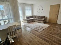 Eladó téglalakás, Debrecenben 0.35 M Ft, 3 szobás