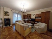 Eladó családi ház, Szegeden 199.9 M Ft, 6 szobás