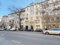 Eladó téglalakás, V. kerületben 57 M Ft, 2 szobás