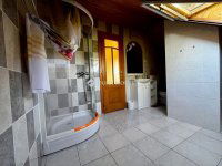 Eladó családi ház, Bólyban 99 M Ft, 5 szobás