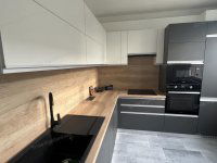 Kiadó panellakás, albérlet