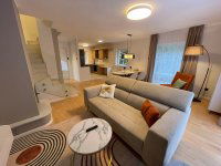 Kiadó téglalakás, albérlet, Pécsett, Bálicsi úton, 4 szobás