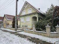 Eladó családi ház