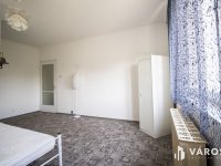 Eladó panellakás, Békéscsabán 22.5 M Ft, 1 szobás