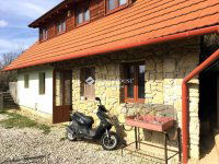 Eladó családi ház, Bakonynánán 75 M Ft, 2 szobás