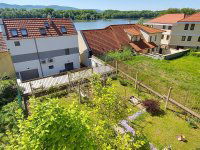 Eladó családi ház, Vácon 125 M Ft, 5+1 szobás