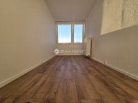 Eladó panellakás, Pécsett 39.9 M Ft, 2 szobás