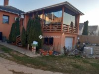 Eladó családi ház, Neszmélyen 74.9 M Ft, 3 szobás