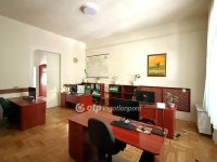 Eladó téglalakás, Székesfehérvárott 169.9 M Ft, 5 szobás