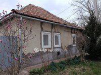 Eladó családi ház, Jászfényszarun 15.9 M Ft, 1+1 szobás