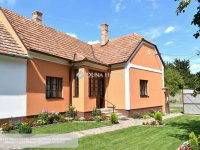 Eladó családi ház, Hosszúperesztegen 9 M Ft, 2 szobás