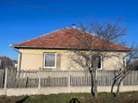 Eladó családi ház, Tápiógyörgyén 16 M Ft, 2 szobás