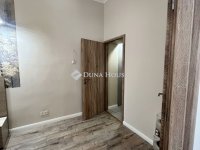 Eladó téglalakás, Szegeden 98 M Ft, 3 szobás