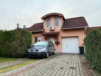 Eladó családi ház, Tiszaújvárosban 89.9 M Ft, 4 szobás