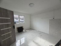 Eladó családi ház, Szabadkígyóson 30 M Ft, 2 szobás