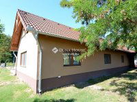 Eladó mezogazdasagi ingatlan, Kocséren 150 M Ft, 3 szobás