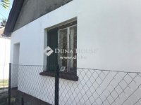 Eladó családi ház, Törtelen 35.9 M Ft, 5 szobás