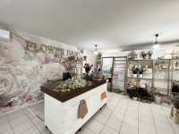 Eladó üzlethelyiség, Pécsett, Szigeti úton 0.2 M Ft, 2 szobás