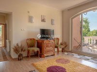 Eladó sorház, Siófokon 159.9 M Ft, 6 szobás