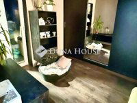 Eladó családi ház, Pilisen 72.5 M Ft, 5 szobás
