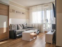 Eladó panellakás, Balatonalmádiban 74.9 M Ft, 4 szobás