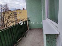 Eladó téglalakás, Pécsett 49.9 M Ft, 2 szobás