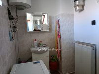 Eladó családi ház, Kókán 39.99 M Ft, 1+1 szobás