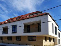 Kiadó téglalakás, albérlet