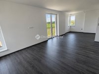 Eladó téglalakás, Mendén 79.9 M Ft, 4 szobás