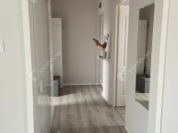 Eladó téglalakás, Szegeden 67.9 M Ft, 2 szobás