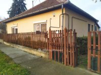 Eladó családi ház, Jászfényszarun 45 M Ft, 3 szobás