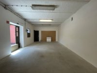 Kiadó ipari ingatlan, Székesfehérvárott, Széchenyi utcában