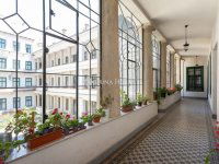 Eladó téglalakás, V. kerületben 245 M Ft, 3 szobás