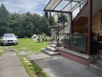 Eladó családi ház, XIV. kerületben 225 M Ft, 7 szobás
