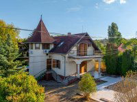 Eladó hotel, Kőröshegyen 260 M Ft, 15 szobás