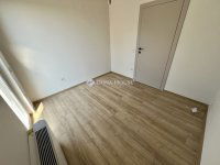 Eladó családi ház, Pécsett 127.9 M Ft, 4 szobás