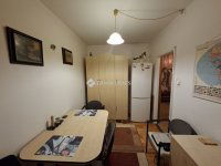 Eladó panellakás, Szegeden 64.9 M Ft, 3+1 szobás