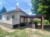 Eladó családi ház, Tápszentmiklóson 47.99 M Ft, 4 szobás