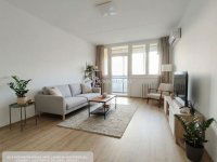 Eladó panellakás, Pécsett 48.9 M Ft, 2 szobás