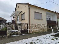 Eladó családi ház