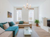 Eladó téglalakás, VI. kerületben 145 M Ft, 3 szobás