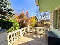 Eladó családi ház, III. kerületben 330 M Ft, 5 szobás