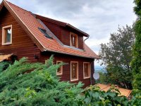 Eladó családi ház, Leányfaluban 140 M Ft, 6 szobás