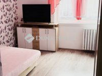 Eladó panellakás, XVII. kerületben 89.9 M Ft, 3 szobás