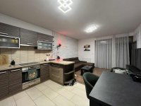 Eladó téglalakás, Pécsett 59.9 M Ft, 2 szobás